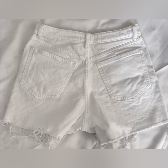BP. High-Rise White Denim Cutoff Shorts— Size 28 - Picture 6 of 8